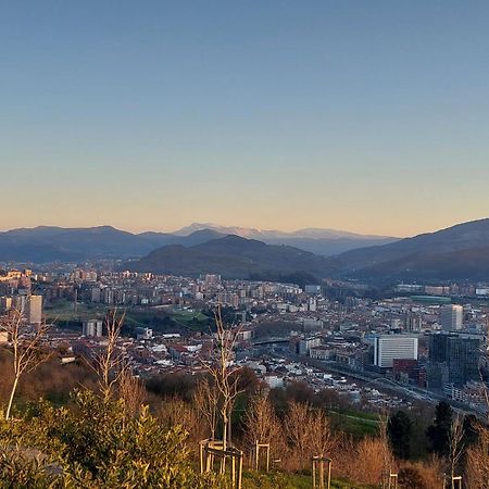 Апартаменти Bilbao Center Apt 90'S Parking Екстер'єр фото