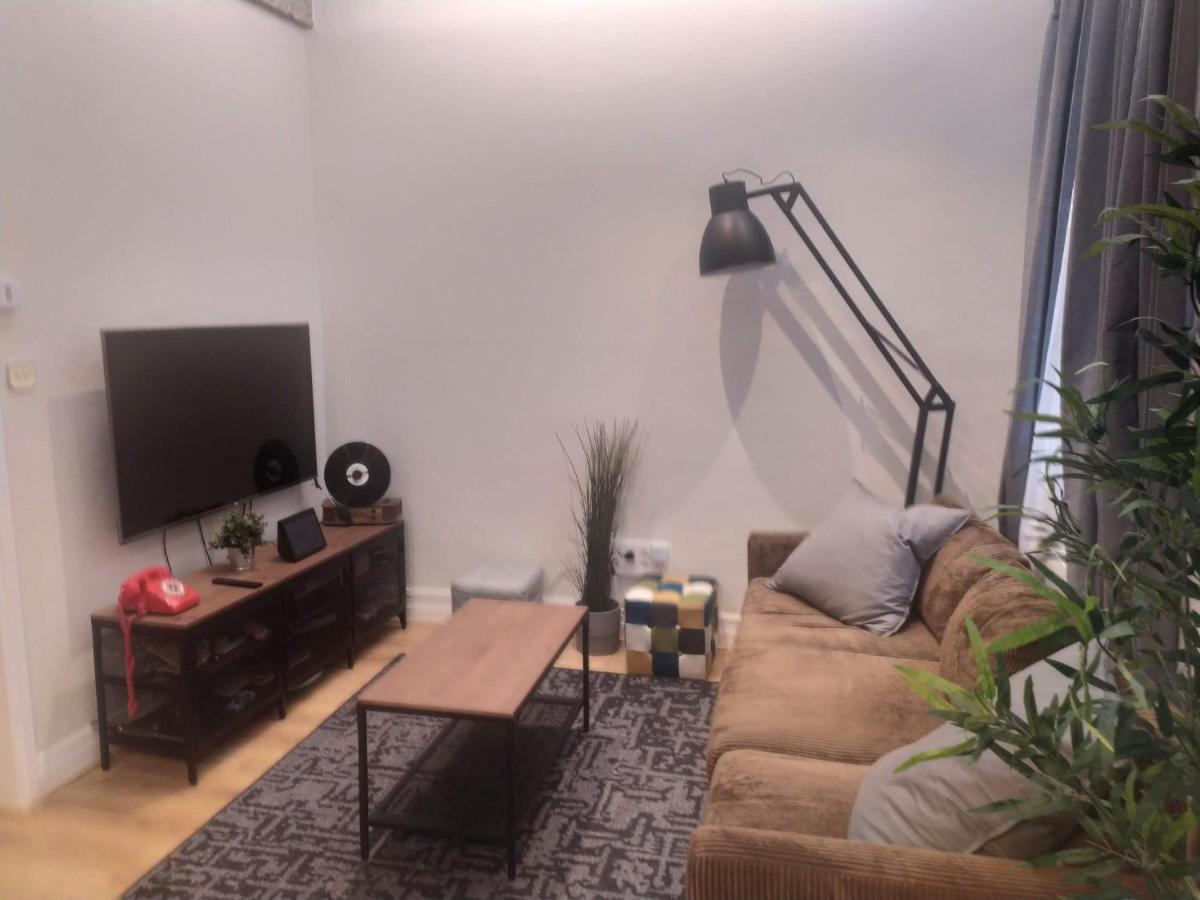 Bilbao Center Apt 90'S Parking Екстер'єр фото